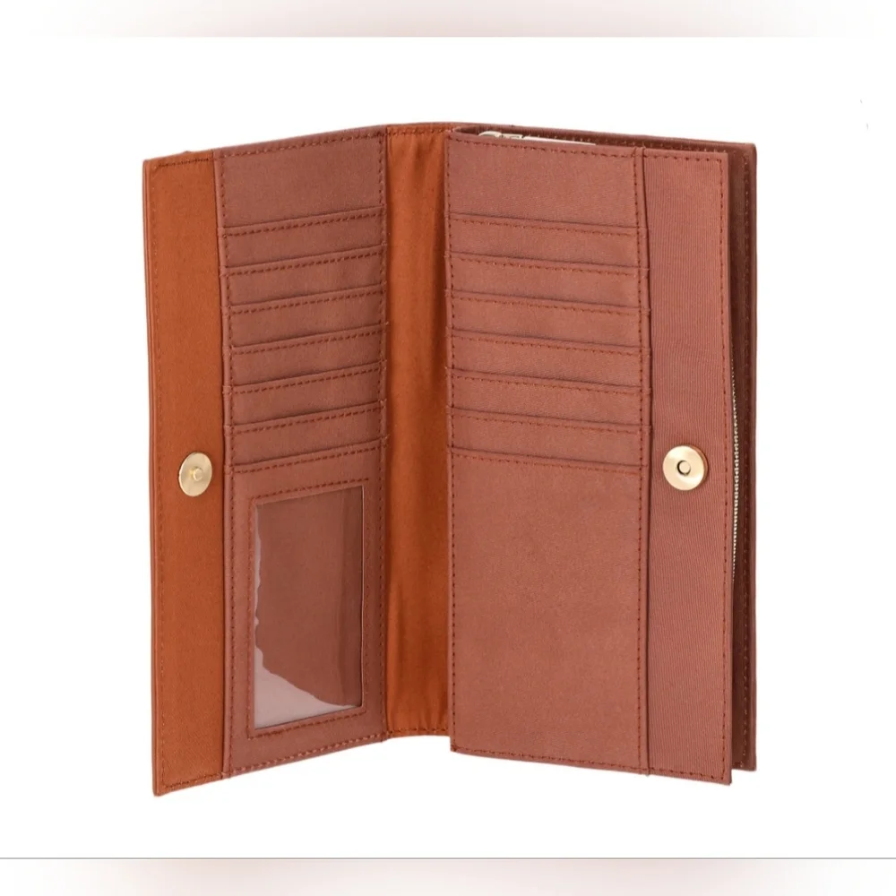 Time and Tru Women's Cora Bifold Wallet Cognac NWT